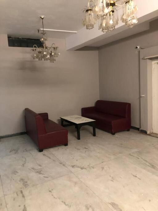 Apartment Like